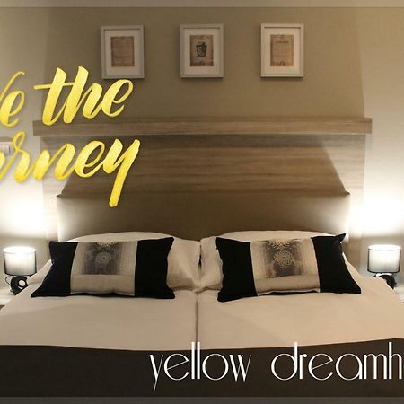 Yellow Dreamhouse Postojna Dış mekan fotoğraf